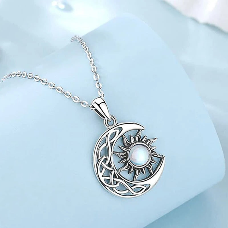 Aesthetic Sun and Moon Design Women's Pendant Necklace with Imitation Opal Stone Boho Style Beach Vocation Jewelry Gift