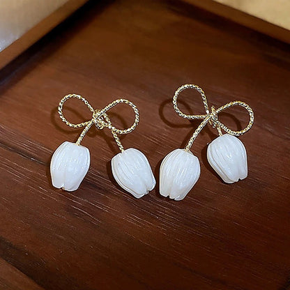 Elegant White Tulip Stud Earrings Women Gold Bowknot Party Jewelry