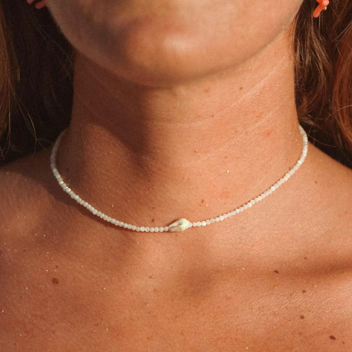 Vlen Shell Beads Necklace Mother of Pearl Natural Summer Beach Boho Jewelry Gift for Women Vacation Gifts