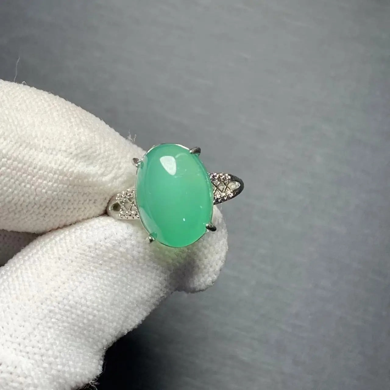 Vintage Natural Chalcedony Ring For Women Stainless Steel Simple Fine Jewelry Stone Gemstone Classic Style
