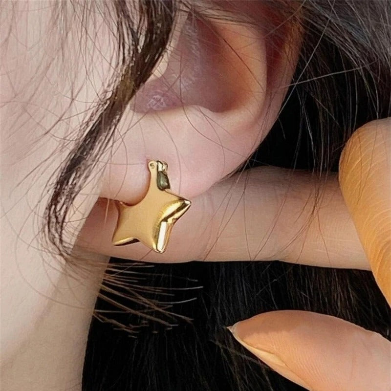 Minimalist Small Star Hoop Earrings For Women Gold Color Cute Tiny Ear Buckle Female Daily Party Jewelry