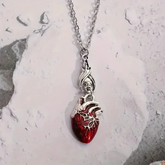 Vampire Bat Bloody Heart Pendant Necklace Fashionable Pagan Witch Jewelry Anatomy Heart Halloween Accessories Gift