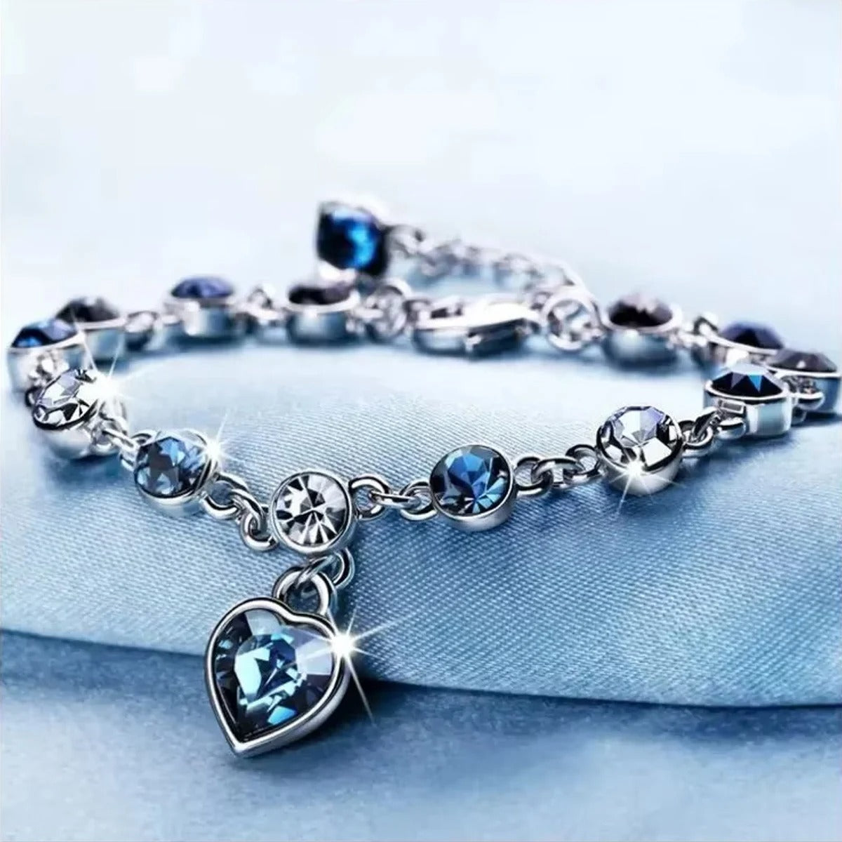 Women Silver Lucky Bracelet Blue Crystal Heart Charm Bridal Jewelry