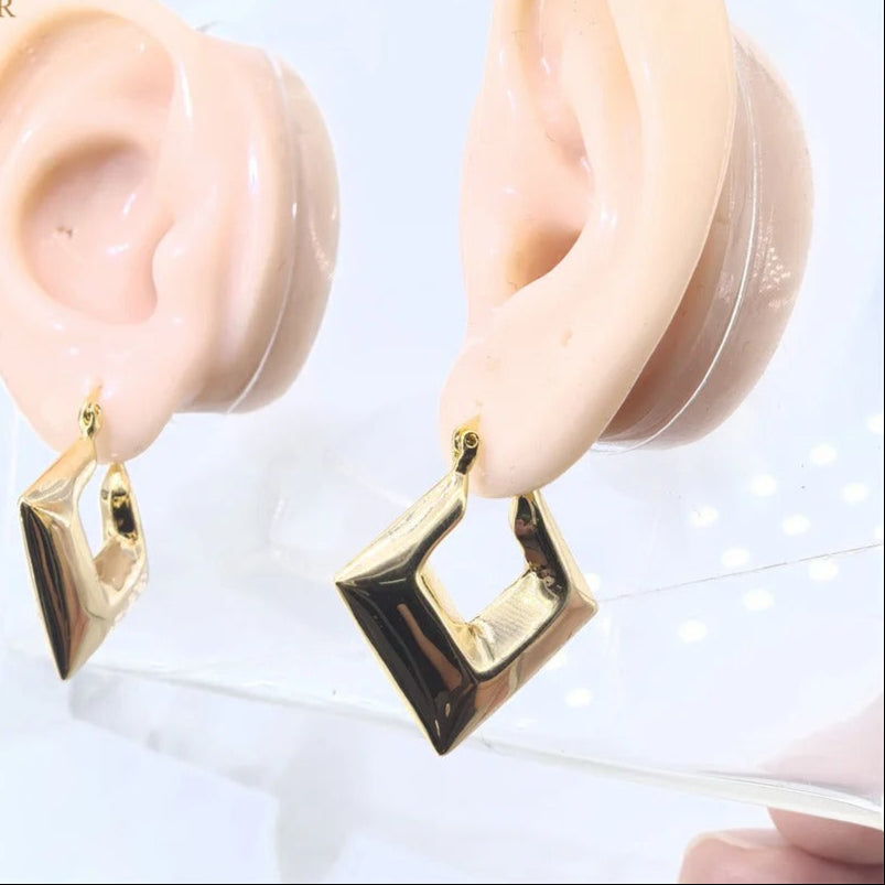 Hollow Square Geometry Hoop Earrings Hypoallergenic Gold Plated Stainless Steel Accessories OL Women Decoration Fashion Jewelry