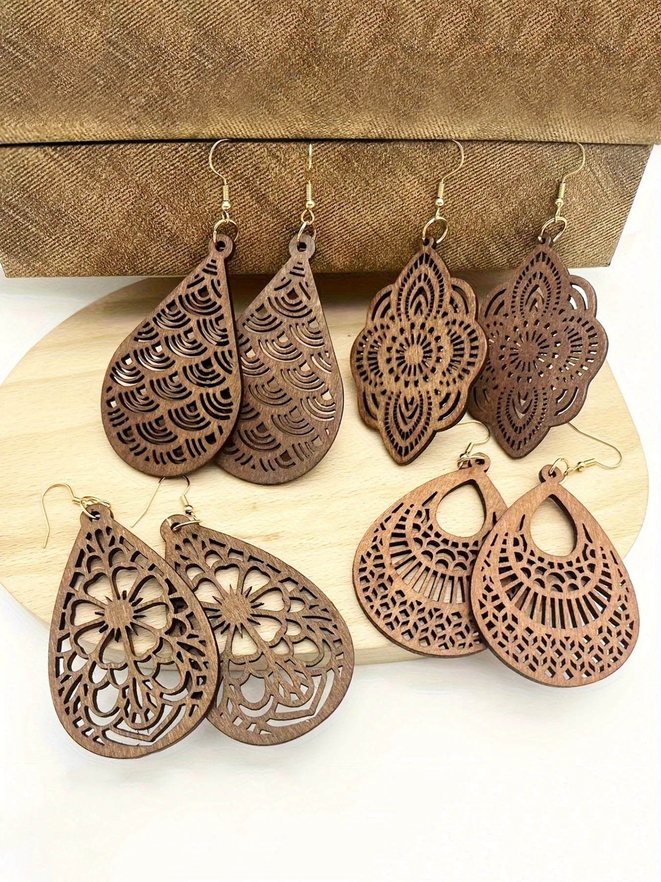 Elegant Wooden Flower Earrings Set 4 Pairs Vintage Retro Style