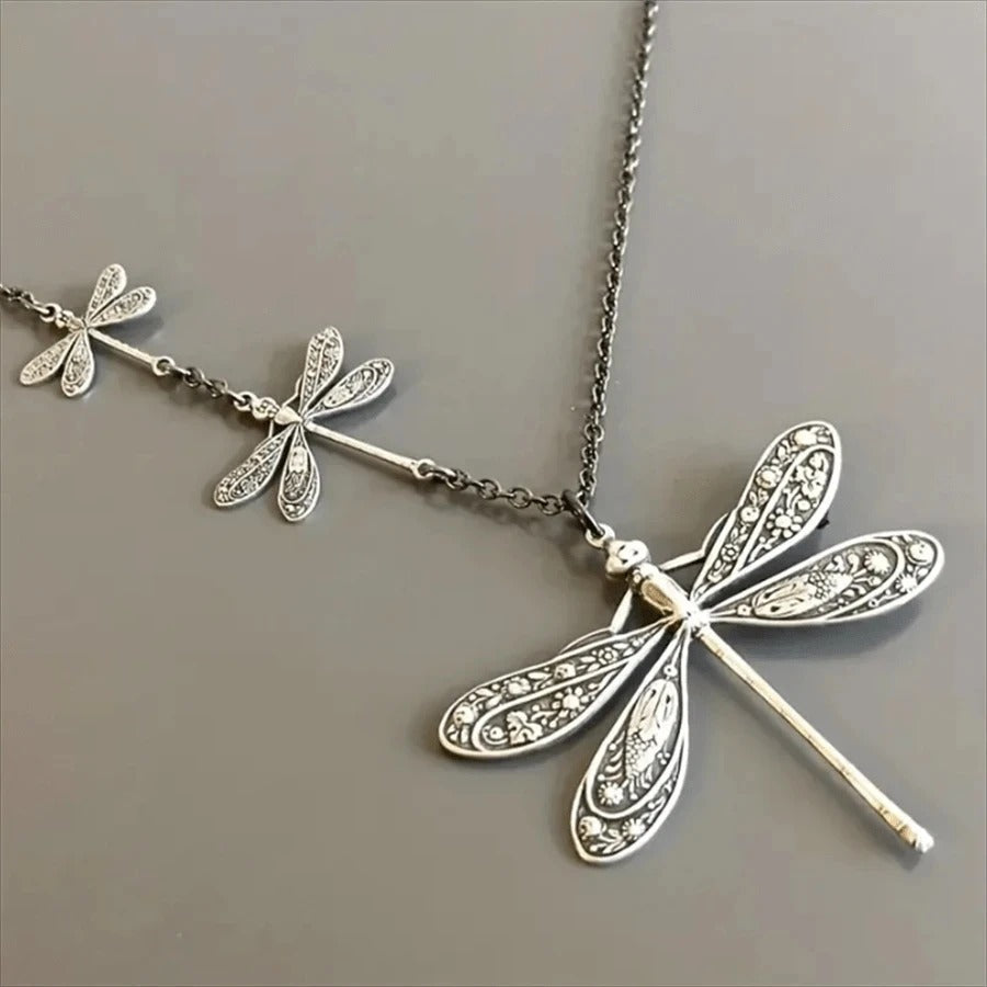 1pc Exquisite Dragonfly Hollowed Out Animal Fashion Alloy Silver Color Necklace Pendant Woman Party