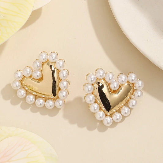 Women’s Heart Pearl Stud Earrings Korean Sweet Piercing Jewelry
