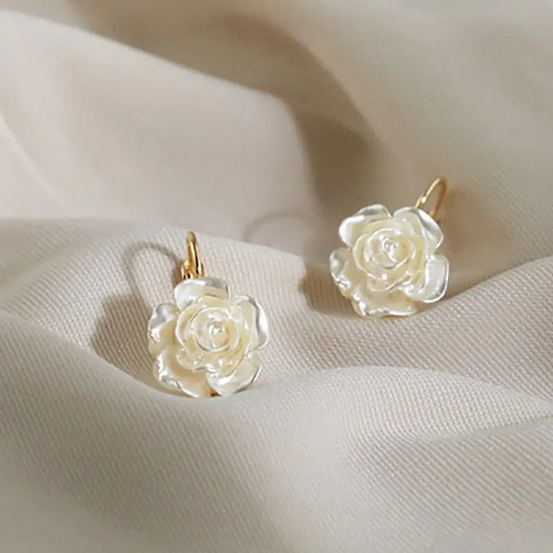 White Camellia Flower Dangle Earrings For Women French Elegant Summer Earring Sweet Woman's Party Jewelry Gift