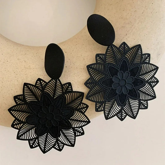 Vintage Punk Black Flower Drop Earrings Women Gothic Jewelry