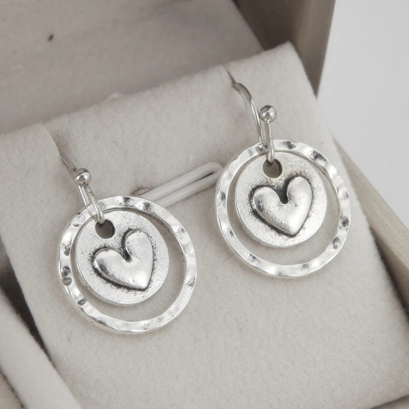 Retro Punk Heart-Shaped Geometric Pendant Earrings – Women’s Trendy Holiday Jewelry