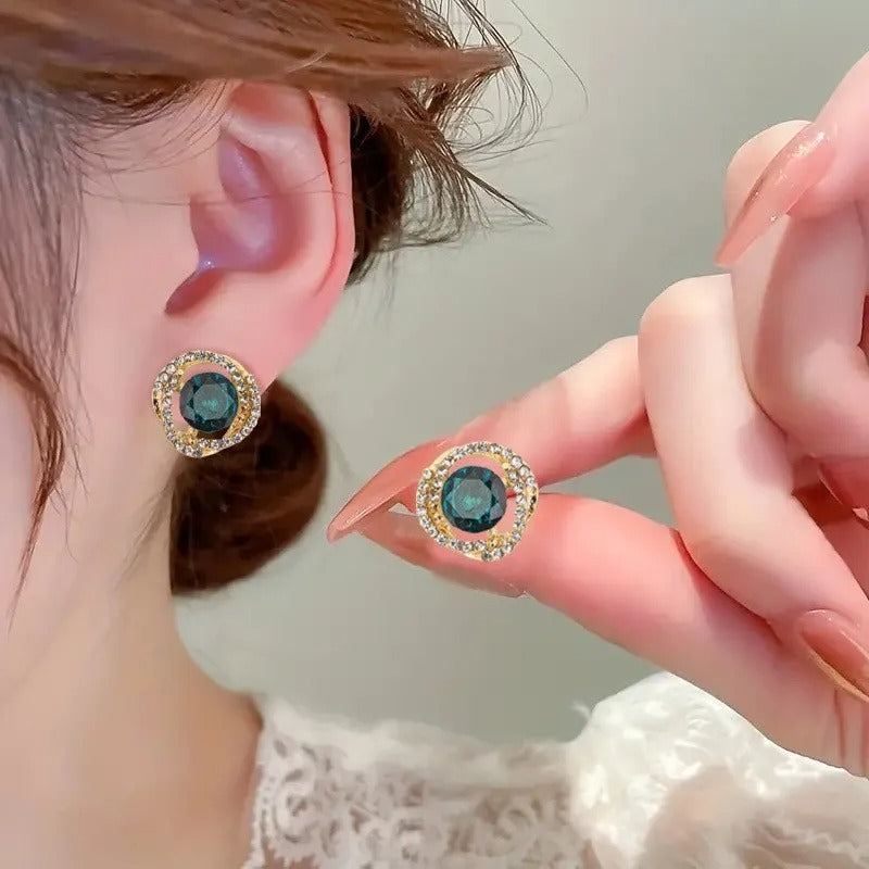 Exquisite Korean Fashion Crystal Earrings For Women Jewelry 2025 Trending New Luxury Women's Noble Green Zircon Stud Earrings