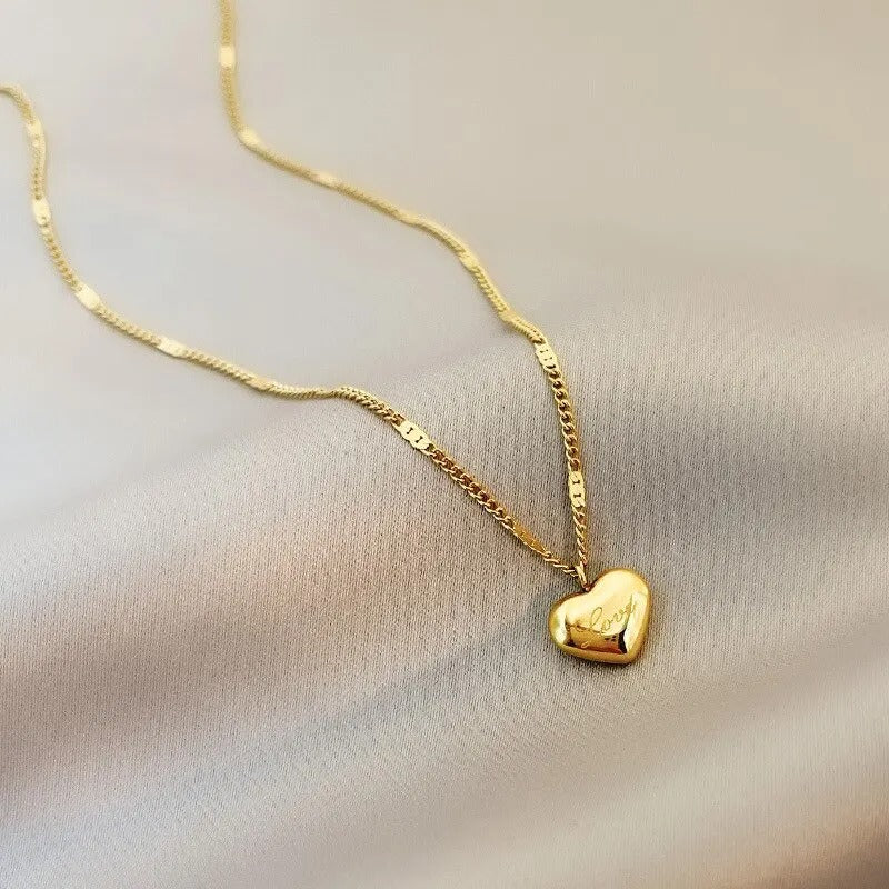 1pcs Gold-color Necklace Simple Fashion Peach Heart Engraved Love Collarbone Chain Holiday Gifts