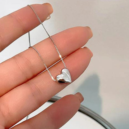 Fashion Mini Heart Necklaces Silver Color Chain Smalll Love Necklace Pendant on Neck Bohemian Necklaces Jewelry for Women Gifts