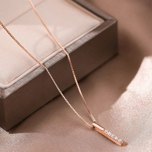 Exquisite Rose Gold CZ Necklace Geometric Fashion Jewelry for Women