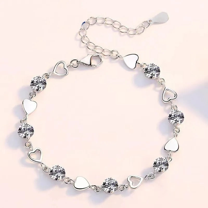 Silver Heart Zircon Bracelet for Women Korean Fashion Sweet Cool Hollow Heart Bracelets Party Jewelry Gifts