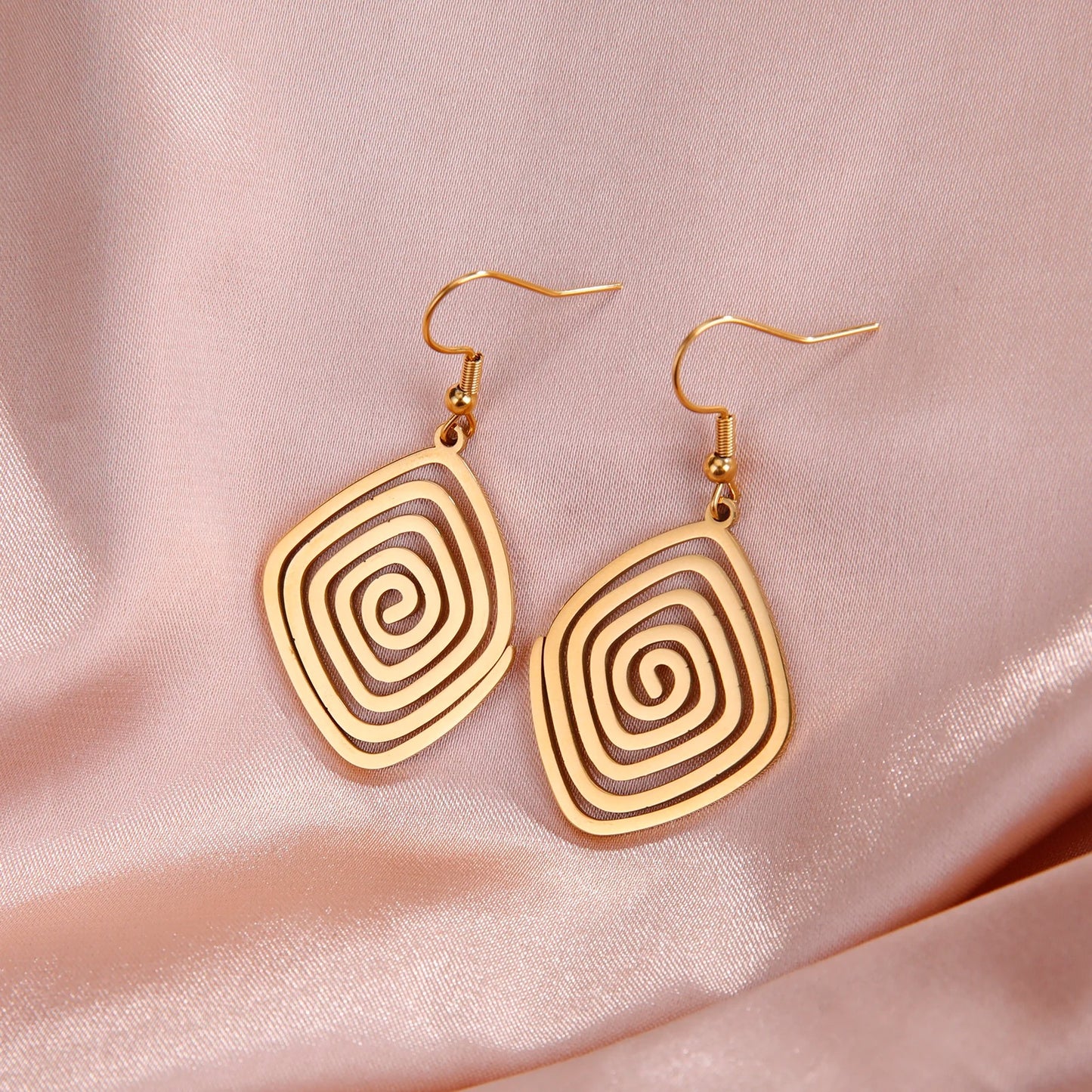 Swirl Geometric Earrings Women Trendy Gold Jewelry Gift