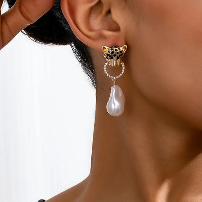 Lion Head Pearl Dangle Earrings for Women Fashion Jewelry Gift