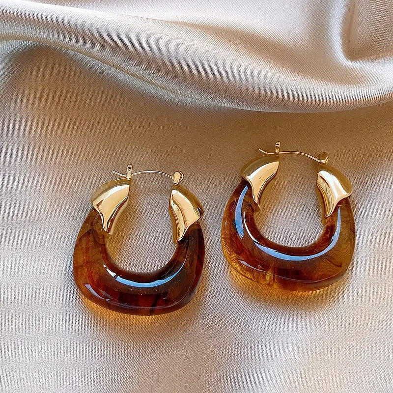 European And American Retro Brown Resin Letter U-shaped Geometric Hoop Earrings For Women Fashion Simple Metal Jewelry Gifts
