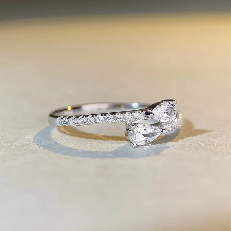 Huitan Bright Zirconia Finger Ring Dainty Chic Jewelry for Women Engagement Wedding