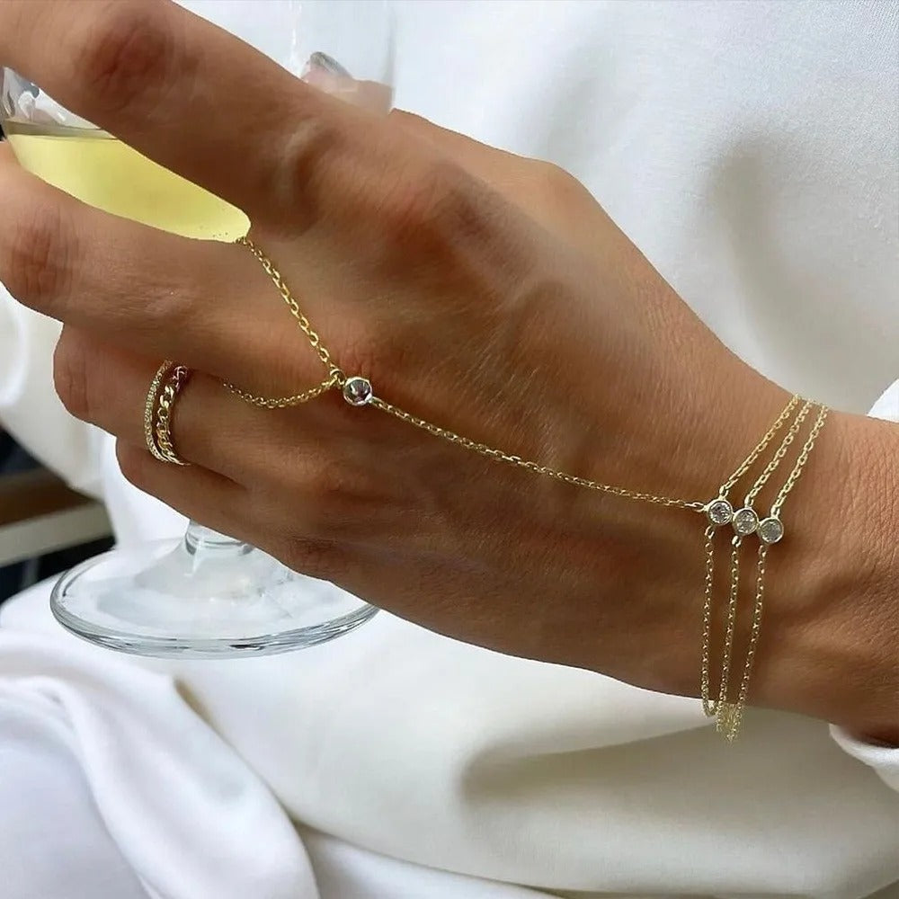 Fashion Multilayer Zircon Hand Chain Bracelets Link Ring for Her Stainless Steel Finger Bracelet Trendy Wedding Party Jewelry
