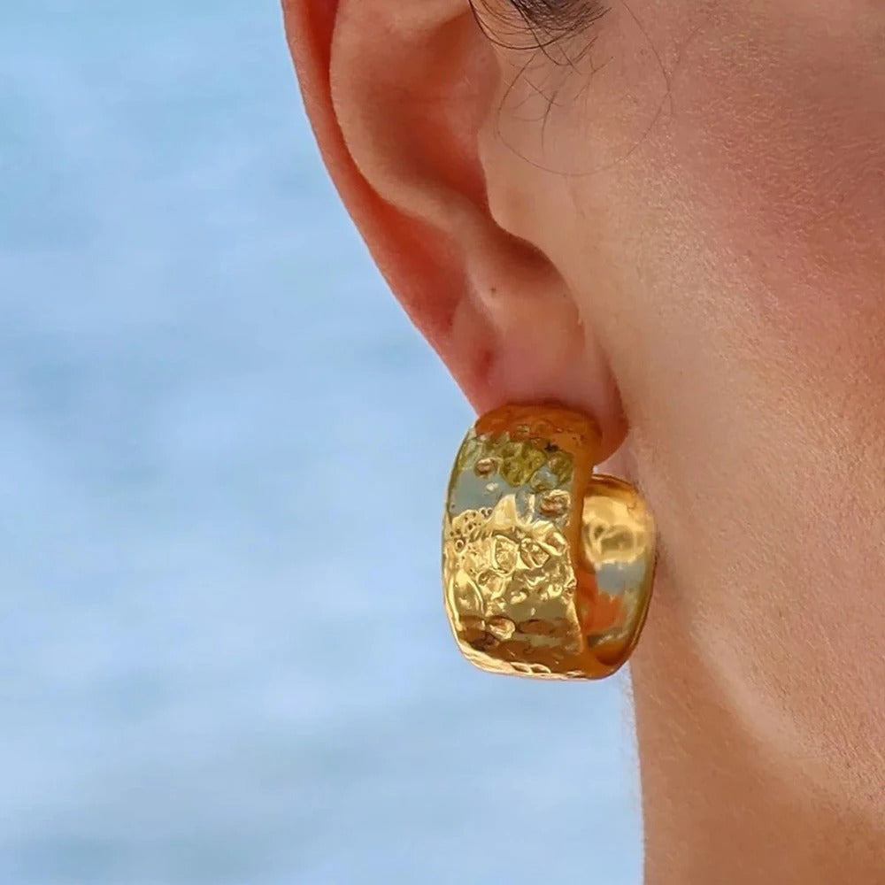 Vintage Gold Hammered Hoop Earrings Wide C Shape Statement
