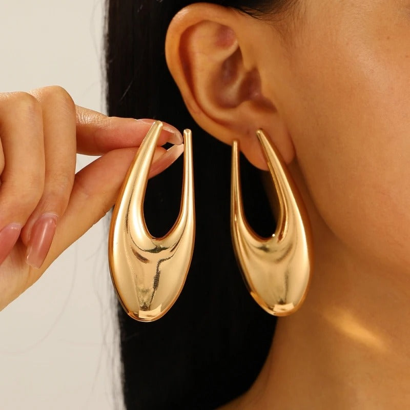 Exaggerated Hollow Hanging Earrings Women Fashion Jewelry