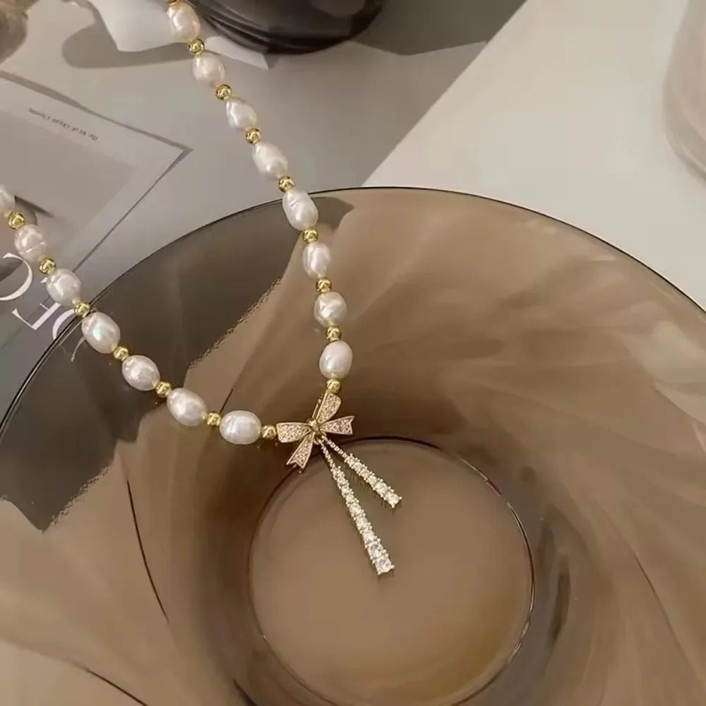 Elegant Pearl Necklace for Women Minimalist Luxury Clavicle Chain