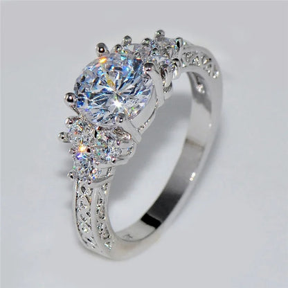 Exquisite Silver Fashion Ring Wedding & Engagement Jewelry