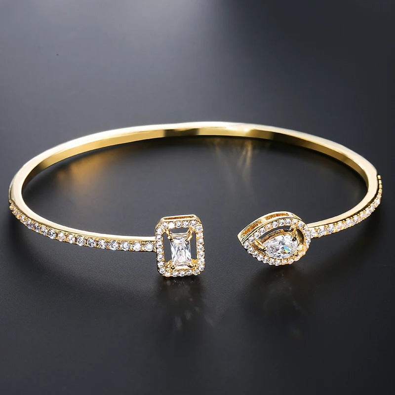 Luxury Geometry Gold Color Cuff Bangles For Women Fashion Cubic Zirconia Bracelets Everyday Jewelry.