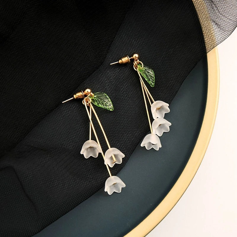 New Design Lily Of The Valley Green Ear Stud For Women Fashion Elegant White Flowers Drop Earrings Wedding Party Jewelry