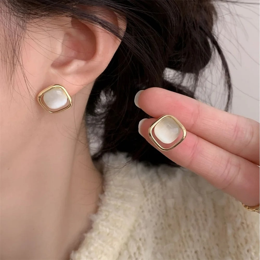 Simple Gold Cat Eye Stone Earrings Trendy Geometric Jewelry for Women