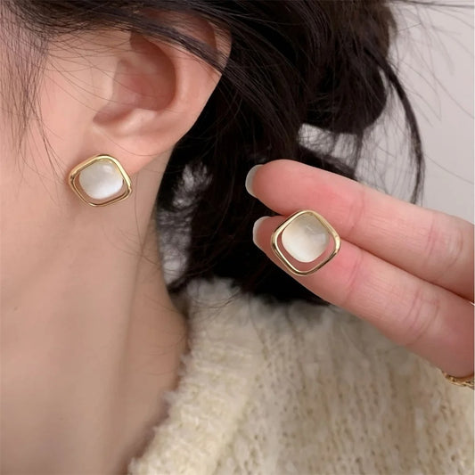 Simple Gold Cat Eye Stone Earrings Trendy Geometric Jewelry for Women