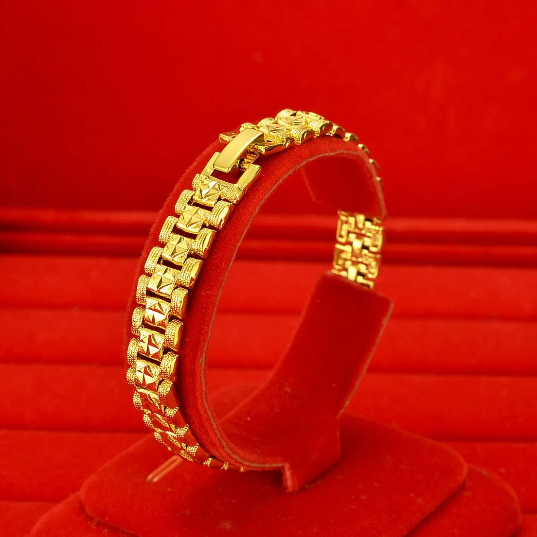 Gold Plated Tank Chain Bracelet & Bangles for Women Wristband Vintage Jewelry Accessories Gifts
