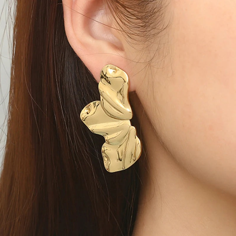 Retro Gold Leaf Drop Earrings Women Flower Dangle Jewelry