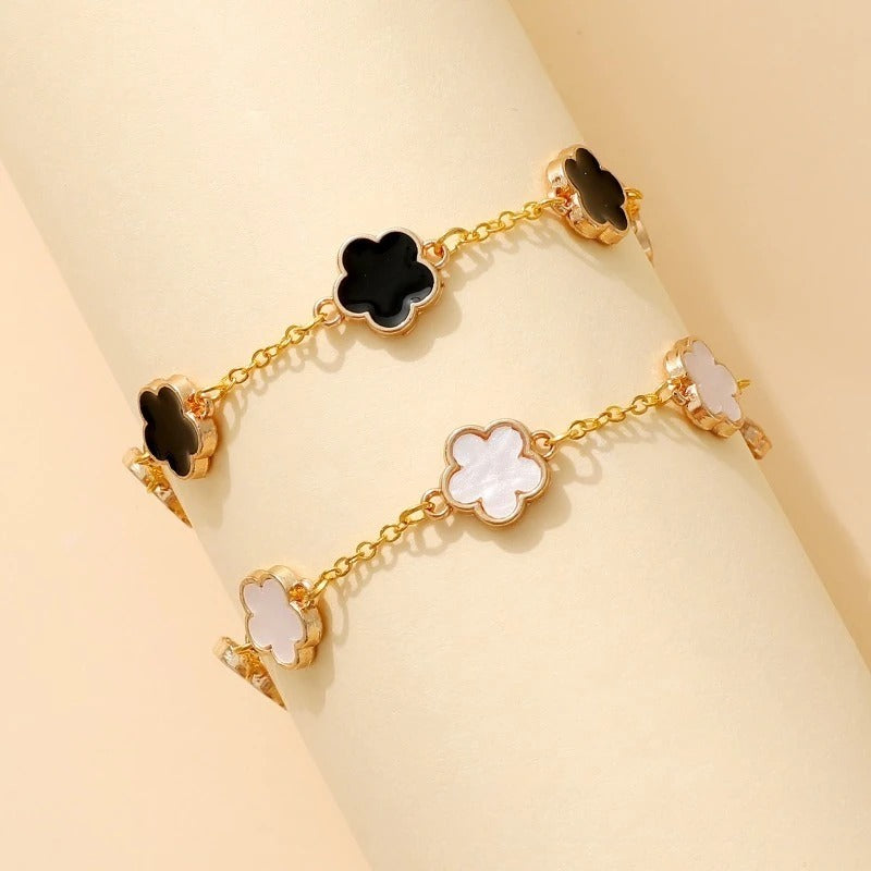 Women’s Lucky Clover Hand Bracelet Stainless Steel Gold Jewelry