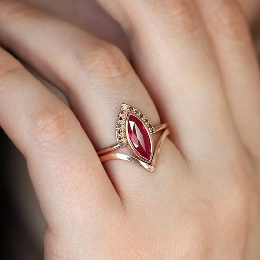 Fashion Red Zircon Stones Rose Gold Color Rings for Women Classic Metal Bridal Wedding Rings Set Jewelry