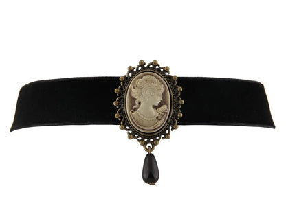 Gothic Retro Black Victorian Cameo Choker Pearl Bead Velvet Pendent Necklace for Women and Girls