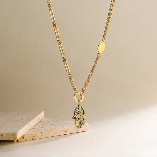 2025 New Arrival Gold Color 316L Stainless Steel Wedding Jewelry Fashion Heart Palm Necklace For Elegant Women Gift