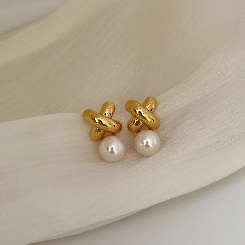 New Arrival Stud Earrings Fashion Water Drop Simulated-pearl Vintage Cross Pearl Earrings Simple Light Luxury Jewelry