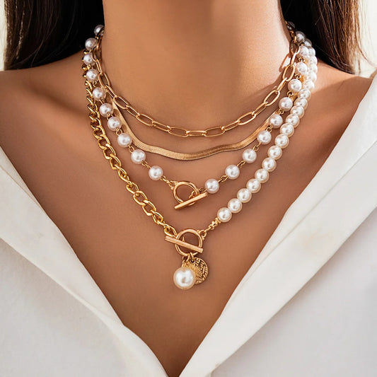 Gold Metal Circular Carved Pendant Necklace Women 2025 Multi layered Sweet Imitation Pearl Fashion Girl Beach Jewelry