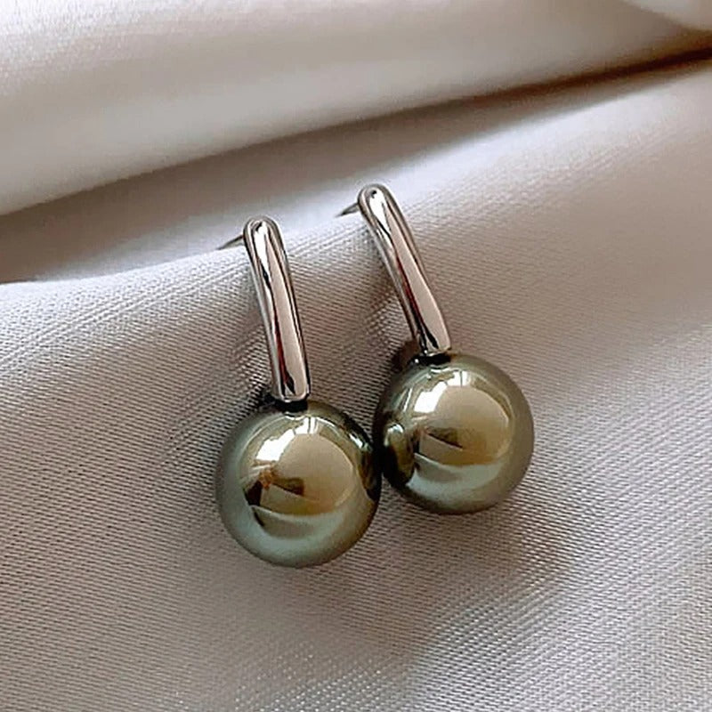 Women's Light Luxury Grey Pearl Earrings Fashion Party Daily Jewelry
