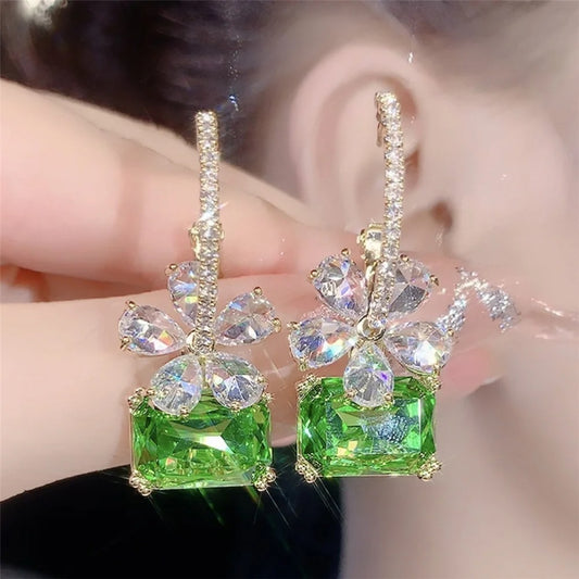 Women’s Vintage Zircon Stone Square Flower Hoop Earrings Gold Color
