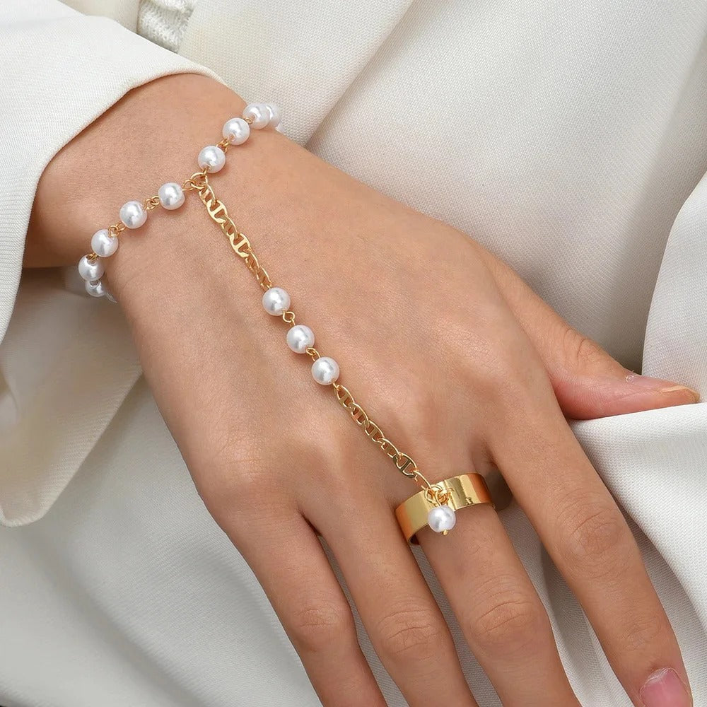 Hand Chain Bracelet Ring Gold Plated Handmade Link Chains Connecting Harness Bracelets Hand Jewelry for Women Trendy Gift