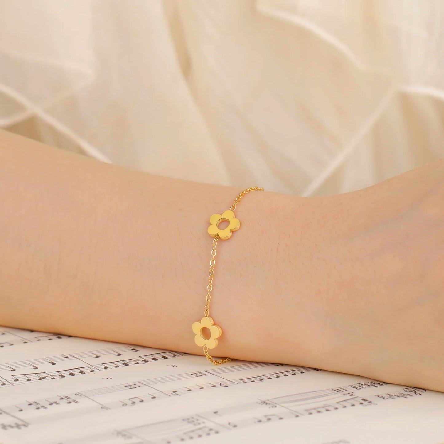Gold Stainless Steel Flower Bracelet for Women Adjustable Charm Jewelry