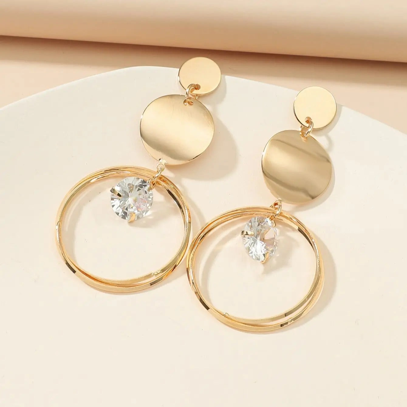 2 Pieces Gold Alloy Circular Pendant Earrings – Elegant Women’s Fashion Jewelry