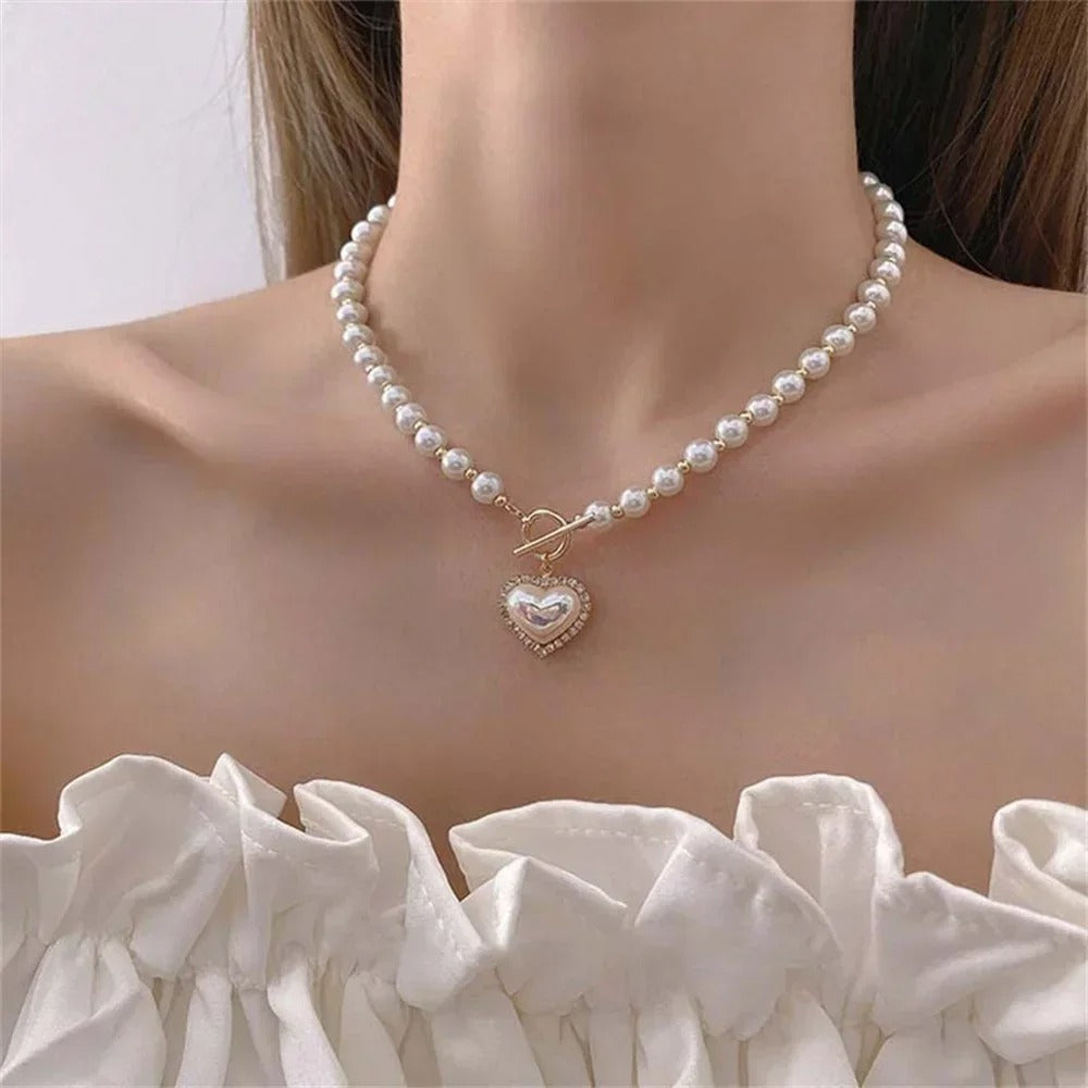Elegant White Imitation Pearl Bead Necklace for Women Crystal Heart Shell Pendant Sweet Wedding Party Jewelry Gift