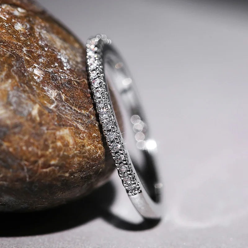 Huitan Women’s Minimalist Wedding Ring Thin Cubic Zircon