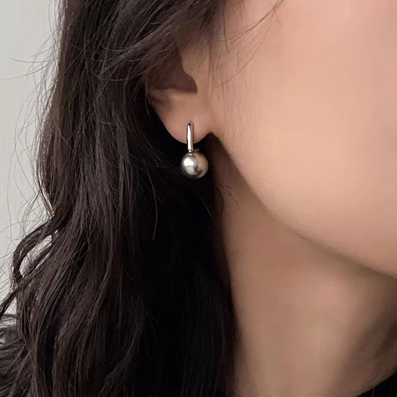 Women's Light Luxury Grey Pearl Earrings Fashion Party Daily Jewelry
