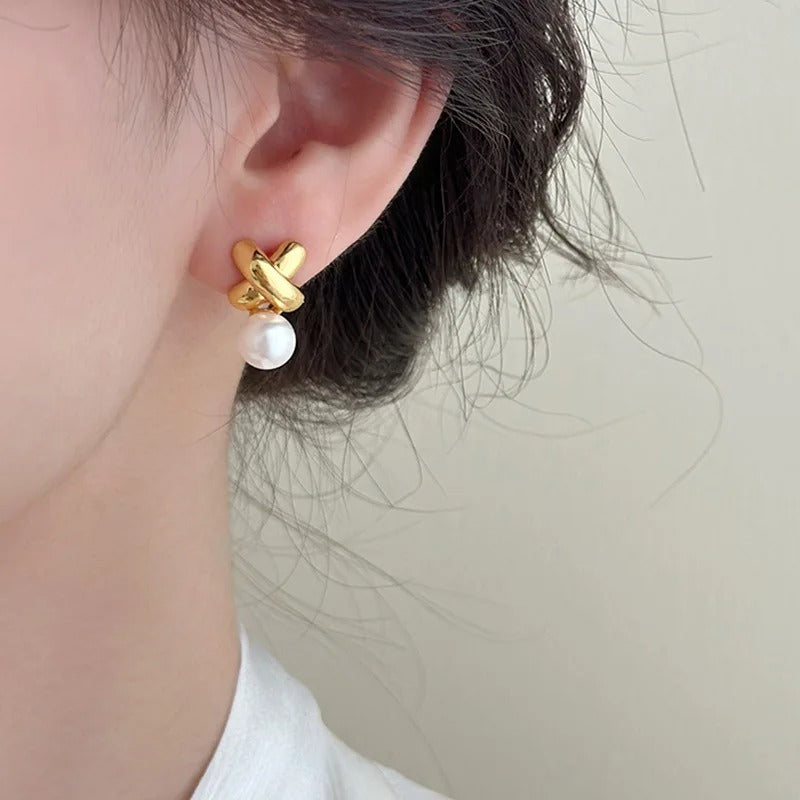 New Arrival Stud Earrings Fashion Water Drop Simulated-pearl Vintage Cross Pearl Earrings Simple Light Luxury Jewelry