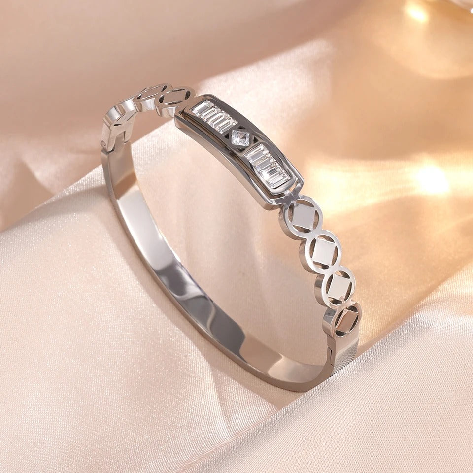 New Fashion Geometric Design Stainless Steel Open Bangle for Women Exquisite Waterproof Jewelry Gift 2025